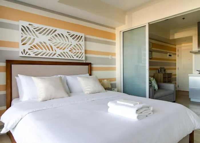 Apartahotel Calming Sanctuary @ Azure Urban Residences *