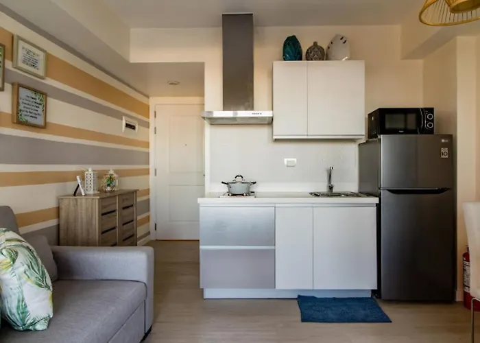 Apartahotel Calming Sanctuary @ Azure Urban Residences